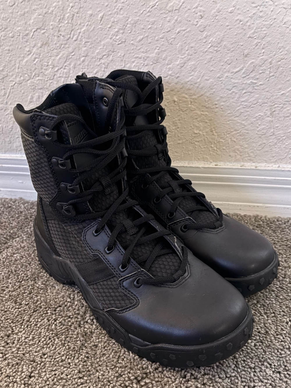 Danner Scorch Side zip Boots 9.5